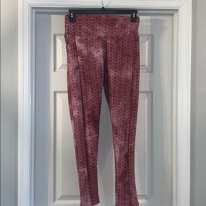 Women’s fleece lined butt scrunch leggings